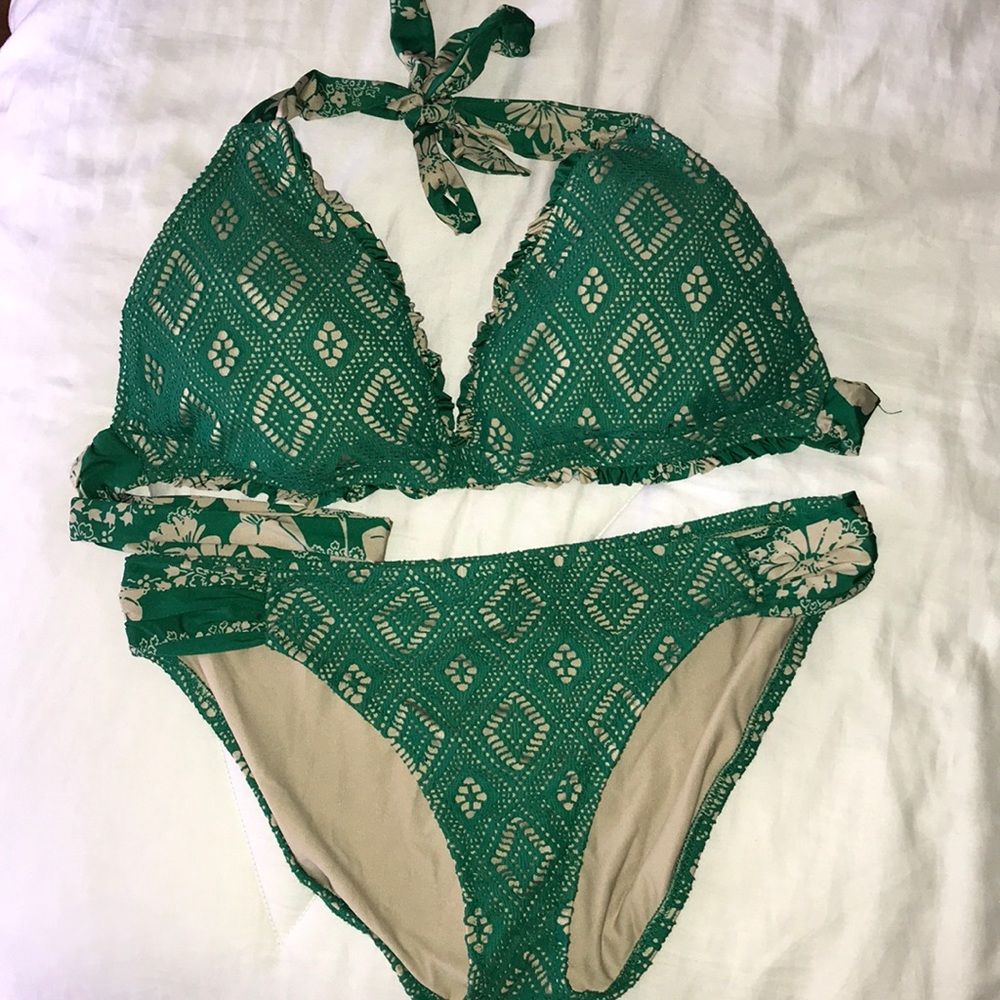 👙 BECCA by Rebecca Virtue Crochet Bikini